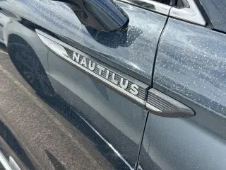 Lincoln Nautilus 2021 Reserve 4p SUV