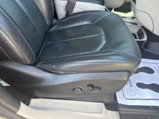 Chrysler Pacifica 2018 Touring L Plus Minivan 4p