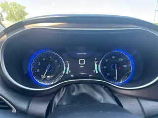 Chrysler Pacifica 2018 Touring L Plus Minivan 4p