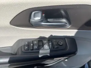 Chrysler Pacifica 2018 Touring L Plus Minivan 4p