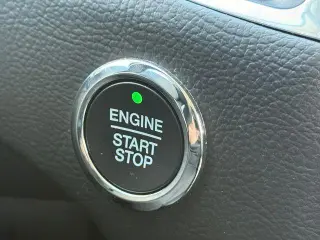 Ford Edge 2021 AWD Titanium 4dr Crossover