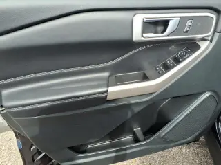 Ford Explorer 2023 AWD XLT 4p SUV