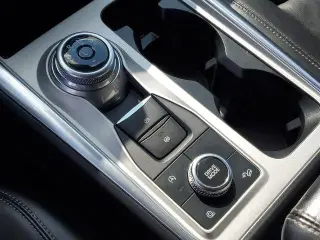 Ford Explorer 2024 AWD XLT 4p SUV
