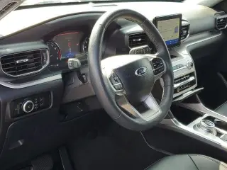 Ford Explorer 2024 AWD XLT 4p SUV