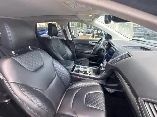Ford Edge 2023 AWD Titanium 4dr Crossover