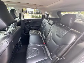 Ford Edge 2023 AWD Titanium 4dr Crossover