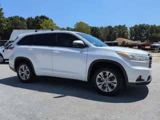 Toyota Highlander 2016 LE 4dr SUV (3.5L V6)