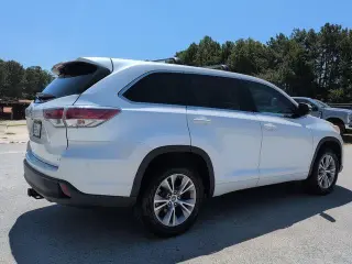 Toyota Highlander 2016 LE 4dr SUV (3.5L V6)