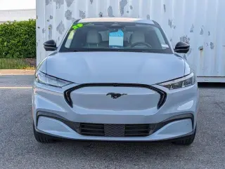 Ford Mustang Mach-E 2025 Premium 4p SUV