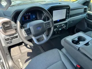 Ford F-150 2025 4x2 XLT 4p SuperCrew 5.5 ft. SB