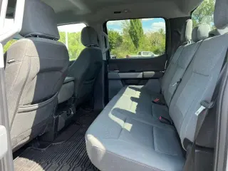 Ford F-150 2025 4x2 XLT 4p SuperCrew 5.5 ft. SB