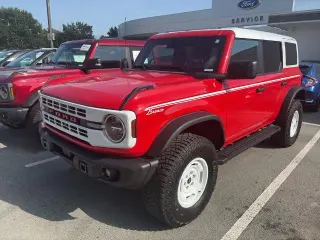 Ford Bronco 2023 4x4 Heritage Edition SUV de 4 puertas avanzada