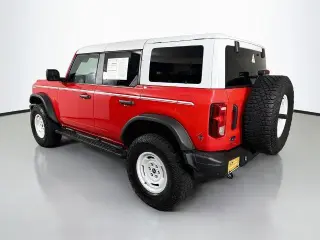 Ford Bronco 2023 4x4 Heritage Edition SUV de 4 puertas avanzada