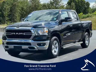 Ram 1500 2019 4x4 Big Horn 4p. Cabina de tripulación 5.6 ft. SB Camioneta