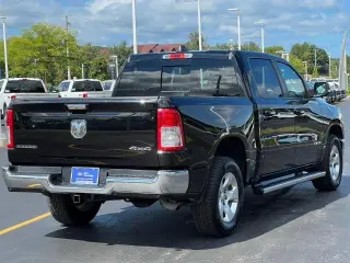 Ram 1500 2019 4x4 Big Horn 4p. Cabina de tripulación 5.6 ft. SB Camioneta