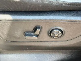 Ram 1500 2019 4x4 Big Horn 4p. Cabina de tripulación 5.6 ft. SB Camioneta