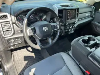 Ram 1500 2019 4x4 Big Horn 4p. Cabina de tripulación 5.6 ft. SB Camioneta