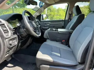 Ram 1500 2019 4x4 Big Horn 4p. Cabina de tripulación 5.6 ft. SB Camioneta