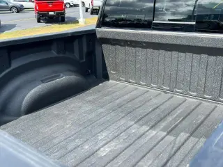 Ram 1500 2019 4x4 Big Horn 4p. Cabina de tripulación 5.6 ft. SB Camioneta