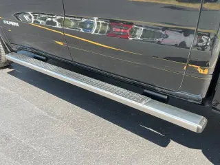 Ram 1500 2019 4x4 Big Horn 4p. Cabina de tripulación 5.6 ft. SB Camioneta