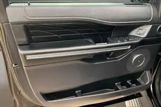 Ford Expedition 2019 4x4 Platinum 4p SUV