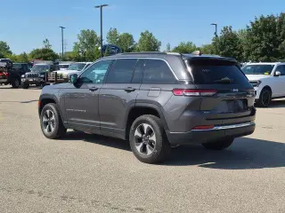 Jeep Grand Cherokee 2024 4x4 4xe 4p SUV