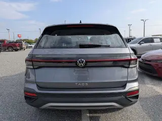 Volkswagen Taos 2025 S 4p SUV