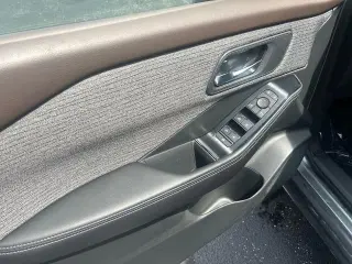 Nissan Rogue 2021 AWD SV 4p Crossover