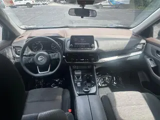 Nissan Rogue 2021 AWD SV 4p Crossover