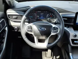 Ford Explorer 2023 AWD XLT 4p SUV
