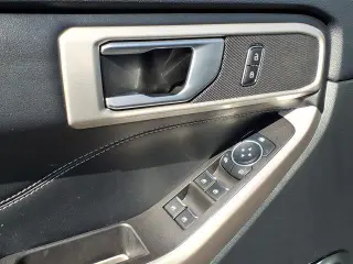 Ford Explorer 2023 AWD XLT 4p SUV