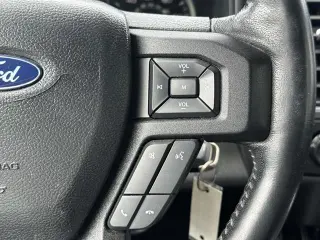 Ford F-150 2019 4x4 XLT 4p SuperCrew 5.5 ft. SB