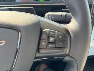 Ford Mustang Mach-E 2025 Premium 4p SUV