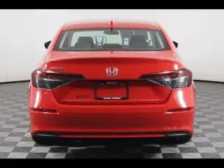 Honda Civic 2025 LX Sedán 4p.