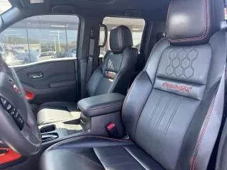 Nissan Frontier 2024 4x4 PRO-4X 4p. Cabina de Tripulante 5 pies. Caja Corta
