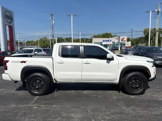 Nissan Frontier 2024 4x4 PRO-4X 4p. Cabina de Tripulante 5 pies. Caja Corta