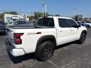 Nissan Frontier 2024 4x4 PRO-4X 4p. Cabina de Tripulante 5 pies. Caja Corta