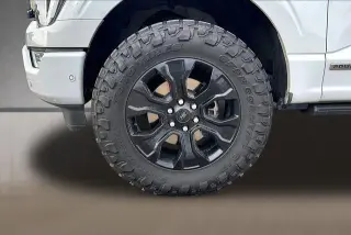 Ford F-150 2023 4x4 Platinum 4p SuperCrew 5.5 ft. SB