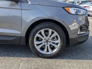 Ford Edge 2024 AWD Titanium 4p SUV