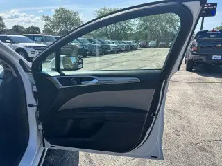 Ford Fusion Hybrid 2018 S 4p Sedan