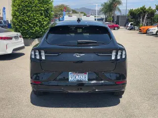 Ford Mustang Mach-E 2022 Premium 4dr SUV
