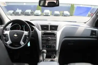 Chevrolet Traverse 2012 LT 4p SUV con 2LT