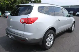 Chevrolet Traverse 2012 LT 4p SUV con 2LT