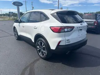 Ford Escape 2022 AWD SEL 4p SUV