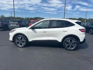 Ford Escape 2022 AWD SEL 4p SUV