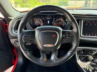 Dodge Challenger 2017 SXT 2p Coupé