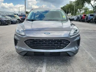 Ford Escape Hybrid 2021 SE 4p SUV