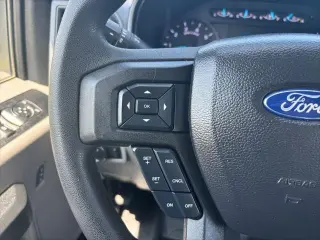 Ford F-250 Super Duty 2018 4x4 XL 4p Camión Cabina Completa 6,8 pies de caja estándar