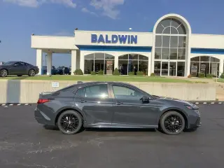 Toyota Camry 2025 AWD SE Sedán 4p.