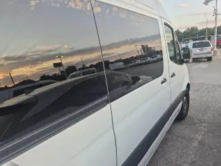 Mercedes-Benz Sprinter 2025 2500 3p 144 in. WB Furgoneta de pasajeros (2.0L I4)